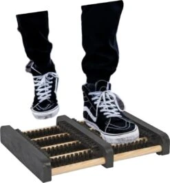 SchoneSchoen Voetveger - Voetenveger - Laarzenborstel - Borstelmat - Schoenenborstel - Laarzenrek -Tuingereedschaps Winkel 1115x1200 3