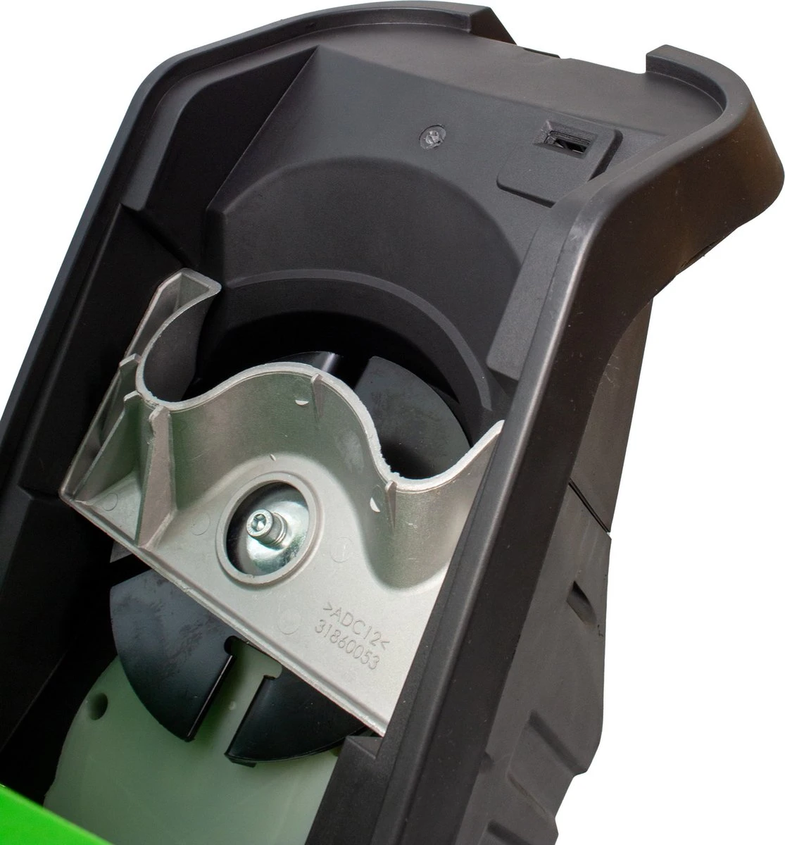 Profeco Stille Hakselaar 2000W - Tuinhakselaar - Versnipperaar Voor 45mm Takdikte - Incl. 50 Liter Opvangzak En Veilige Duwstok 14 Profeco Stille Hakselaar 2000W - Tuinhakselaar - Versnipperaar Voor 45mm Takdikte - Incl. 50 Liter Opvangzak En Veilige Duwstok - Afbeelding 12