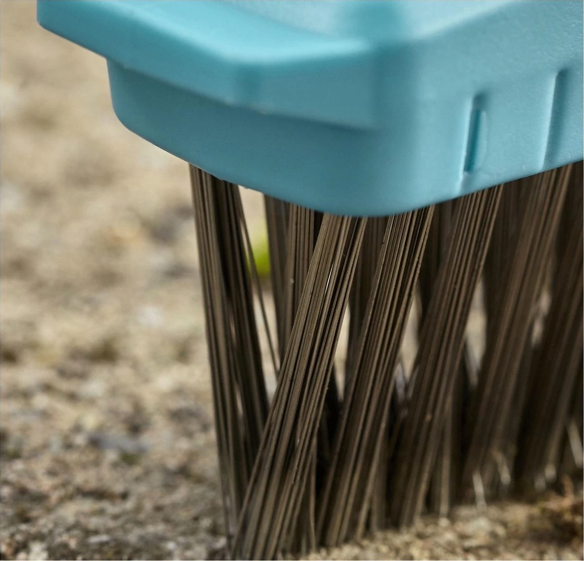 GARDENA Combisysteem Voegenborstel M Metaal - Aanbevolen Steellengte 130 /150 Cm 6 GARDENA Combisysteem Voegenborstel M Metaal - Aanbevolen Steellengte 130 /150 Cm - Afbeelding 4