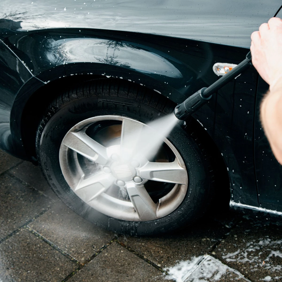 VONROC Hogedrukreiniger V18-1 1800W – 140 Bar – 420 L/h – Incl. 8m Slang, Reinigingsmiddelen Tank En Meer 7 VONROC Hogedrukreiniger V18-1 1800W – 140 Bar – 420 L/h – Incl. 8m Slang, Reinigingsmiddelen Tank En Meer - Afbeelding 5