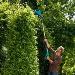 GARDENA - Telescopische THS 500/48 - Heggenschaar (gemotoriseerd) - 48 Cm Meslengte - 25 Mm Tandmes Opening 16 GARDENA - Telescopische THS 500/48 - Heggenschaar (gemotoriseerd) - 48 Cm Meslengte - 25 Mm Tandmes Opening -Tuingereedschaps Winkel 1200x1200 175