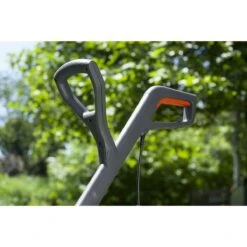 GARDENA - SmallCut Trimmer 300/23 - Grastrimmer (gemotoriseerd) - 300W - Maaibreedte 23 Cm -Tuingereedschaps Winkel 1200x1200 274