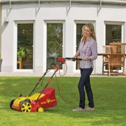 WOLF-Garten Elektrische Verticuteermachine VA 303 E - Werkbreedte 30 Cm - Opvangzak 35 L - 1300 W Motor - Moshark - Verticuteren - Opvangen -Tuingereedschaps Winkel 1200x1200 292