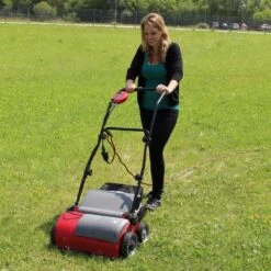 Einhell Verticuteerder En Beluchter RG-SA 1433 (1400 W - 33 Cm Werkbreedte - 3-voudige Hoogteverstelling - 28 L - Aanbevolen Voor Oppervlaktes Tot 400 M²) -Tuingereedschaps Winkel 1200x1200 315