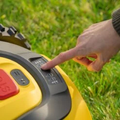 Powerplus POWXG6305 Robotmaaier - 18V - Voor Gazons Tot Ca. 500m² - Maaibreedte 180mm - Incl. Laadstation En Accessoires 17 Powerplus POWXG6305 Robotmaaier - 18V - Voor Gazons Tot Ca. 500m² - Maaibreedte 180mm - Incl. Laadstation En Accessoires -Tuingereedschaps Winkel 1200x1200 396