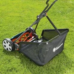 GARDENA - Kooimesmaaier 400 - Grasmaaier - Maaibreedte 40 Cm - Gazons Tot Ca. 200m² 14 GARDENA - Kooimesmaaier 400 - Grasmaaier - Maaibreedte 40 Cm - Gazons Tot Ca. 200m² -Tuingereedschaps Winkel 1200x1200 404