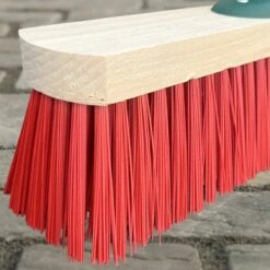 MAUS Classic Bezem Buiten 60cm - Harde PVC Straatbezem Van Hout Met Steel - Made In EU -zeer Robuust 8 MAUS Classic Bezem Buiten 60cm - Harde PVC Straatbezem Van Hout Met Steel - Made In EU -zeer Robuust -Tuingereedschaps Winkel 1200x1200 539