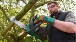 Bosch UniversalChain 18 Kettingzaag - Met 18 V Accu En Lader 13 Bosch UniversalChain 18 Kettingzaag - Met 18 V Accu En Lader -Tuingereedschaps Winkel 1200x675 31