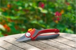 WOLF-Garten Snoeischaar "Premium Plus" RR 4000 - Max. Knipdiameter 22 Mm - Links- En Rechtshandige - Softinleg Handgreep - Snijhoek 30° - Voor Grote Handen - Vervangbare Messen -Tuingereedschaps Winkel 1200x798 8