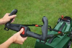 Bosch CityMower 18V-32-300 Grasmaaier - Maaibreedte 32 Cm - Zonder Accu En Lader 24 Bosch CityMower 18V-32-300 Grasmaaier - Maaibreedte 32 Cm - Zonder Accu En Lader -Tuingereedschaps Winkel 1200x800 250