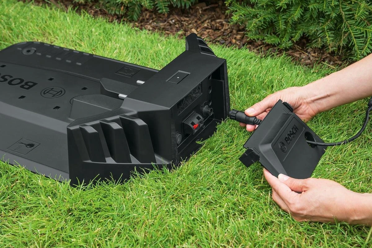 Bosch Indego S+ 500 Robotmaaier - Voor Gazons Tot 500 M2 - Incl. Laadstation En Accessoires - Connected 16 Bosch Indego S+ 500 Robotmaaier - Voor Gazons Tot 500 M2 - Incl. Laadstation En Accessoires - Connected - Afbeelding 14