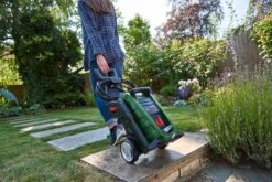 Bosch Universal Aquatak 135 Hogedrukreiniger - Op Snoer - 1900 W - 135 Bar 29 Bosch Universal Aquatak 135 Hogedrukreiniger - Op Snoer - 1900 W - 135 Bar -Tuingereedschaps Winkel 1200x800 70