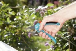 GARDENA - Classic B/S Bypass - Snoeischaar - Ø 20mm - 25 Jaar Garantie 13 GARDENA - Classic B/S Bypass - Snoeischaar - Ø 20mm - 25 Jaar Garantie -Tuingereedschaps Winkel 1200x800 96