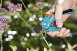 GARDENA - Classic B/S Bypass - Snoeischaar - Ø 20mm - 25 Jaar Garantie 15 GARDENA - Classic B/S Bypass - Snoeischaar - Ø 20mm - 25 Jaar Garantie -Tuingereedschaps Winkel 1200x800 97