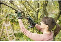 Bosch Advancedcut 18 Minikettingzaag - Zonder 18 V Accu En Lader 15 Bosch Advancedcut 18 Minikettingzaag - Zonder 18 V Accu En Lader -Tuingereedschaps Winkel 1200x825 27