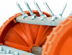 FUXTEC Gazonbeluchter / Verticuteerroller FX-RL400 -Tuingereedschaps Winkel 1200x917 2