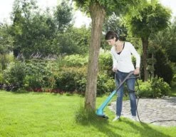 GARDENA - SmallCut Trimmer 300/23 - Grastrimmer (gemotoriseerd) - 300W - Maaibreedte 23 Cm -Tuingereedschaps Winkel 1200x932
