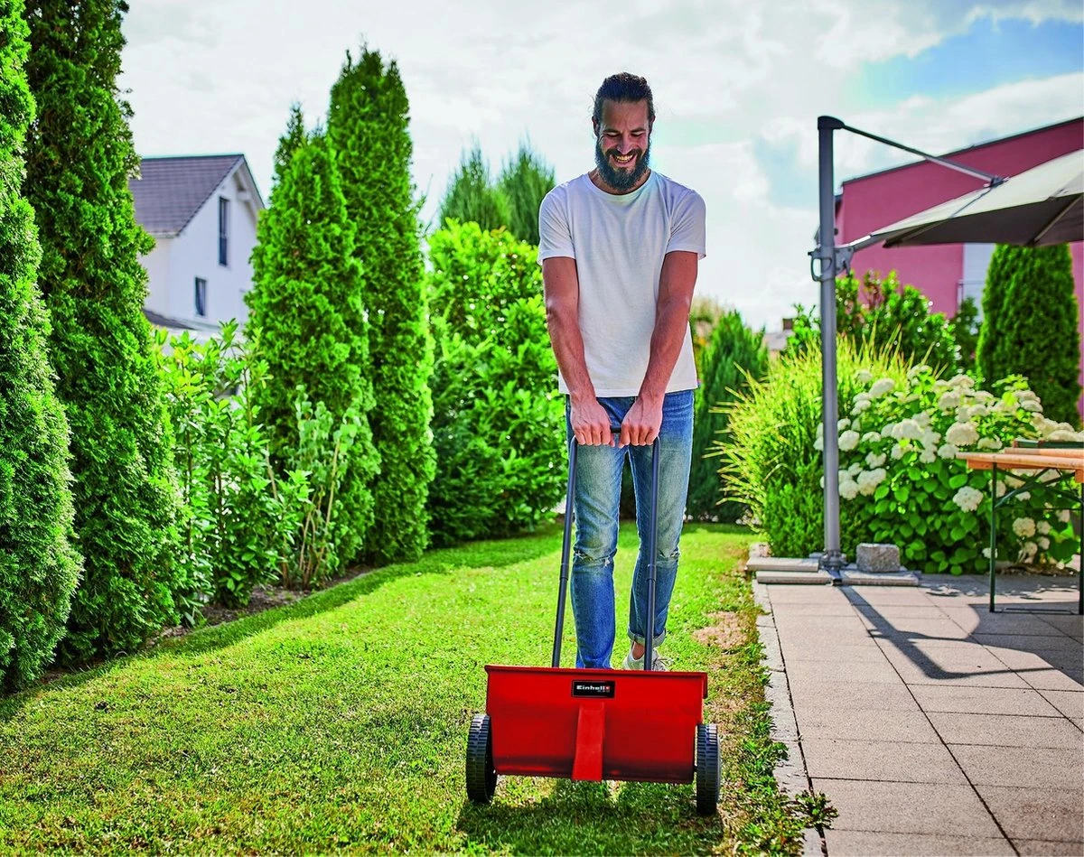 Einhell Strooiwagen GC-SR 12 (12 L - 45 Cm Strooibreedte - Dubbele Duwstang - Kliksluiting Aan Beide Zijden - Verstelhendel - Corrosiebestendige Rol - Behuizing Van Breukvast Kunststof) 11 Einhell Strooiwagen GC-SR 12 (12 L - 45 Cm Strooibreedte - Dubbele Duwstang - Kliksluiting Aan Beide Zijden - Verstelhendel - Corrosiebestendige Rol - Behuizing Van Breukvast Kunststof) - Afbeelding 9