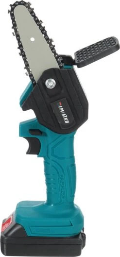 Merkloos Mini Accu Kettingzaag - 4 Inch Elektrische Boomzaag - Handkettingzaag - Met 2 Accu En 1 Oplader - Voor Tuinboom Ranch Bomen Snijden Hout- Blauw 21 Merkloos Mini Accu Kettingzaag - 4 Inch Elektrische Boomzaag - Handkettingzaag - Met 2 Accu En 1 Oplader - Voor Tuinboom Ranch Bomen Snijden Hout- Blauw -Tuingereedschaps Winkel 560x1200 2