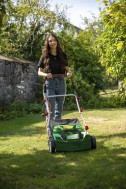 Gartenmeister Elektrische Verticuteermachine En Beluchter - GMEVL 1800W -Tuingereedschaps Winkel 799x1200 52