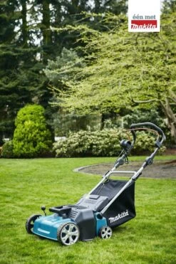 Makita Verticuteerder - UV3600 - 230 V 14 Makita Verticuteerder - UV3600 - 230 V -Tuingereedschaps Winkel 799x1200 59