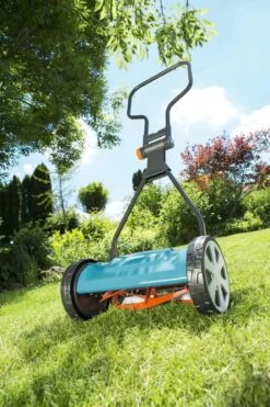 GARDENA Kooimesmaaier 330 Grasmaaier - Maaibreedte 33 Cm - Gazons Tot Ca. 150 M² 19 GARDENA Kooimesmaaier 330 Grasmaaier - Maaibreedte 33 Cm - Gazons Tot Ca. 150 M² -Tuingereedschaps Winkel 799x1200 60