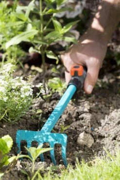 GARDENA Combisystem Handharkje Hark - Werkbreedte 8,5 Cm -Tuingereedschaps Winkel 799x1200 65