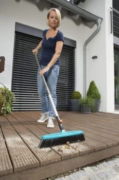 GARDENA Combi System Straatbezem - Aanbevolen Steellengte 130-150 Cm -Tuingereedschaps Winkel 800x1200 51